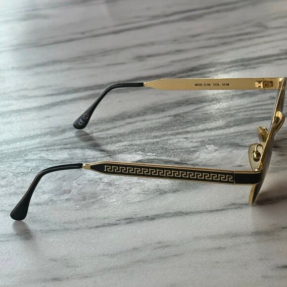 Gianni Versace Sunglasses Vintage NOS - Mod. S58 - Col. 16 M - Rare - Picture 5 of 11